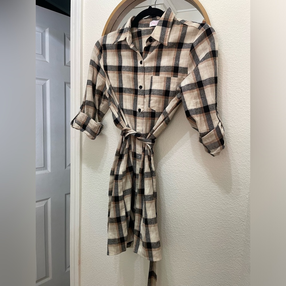 Pink Lily Cream and Black Flannel Casual Button Down Shirt Dress with Tie